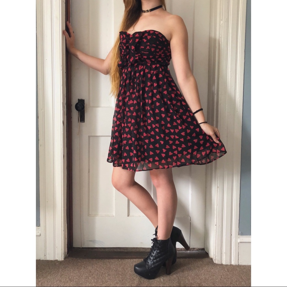 Strapless Black Dress with Pink Hearts Pattern